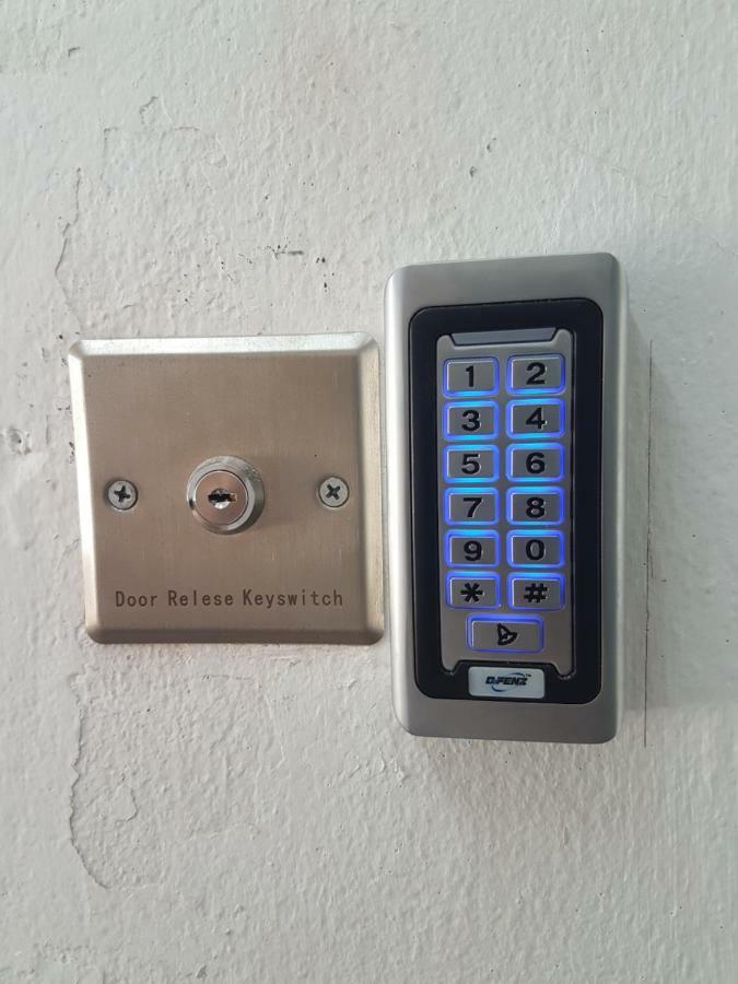 Sembulan @ Ning Guesthouse 宁舒民宿 Kota Kinabalu Buitenkant foto